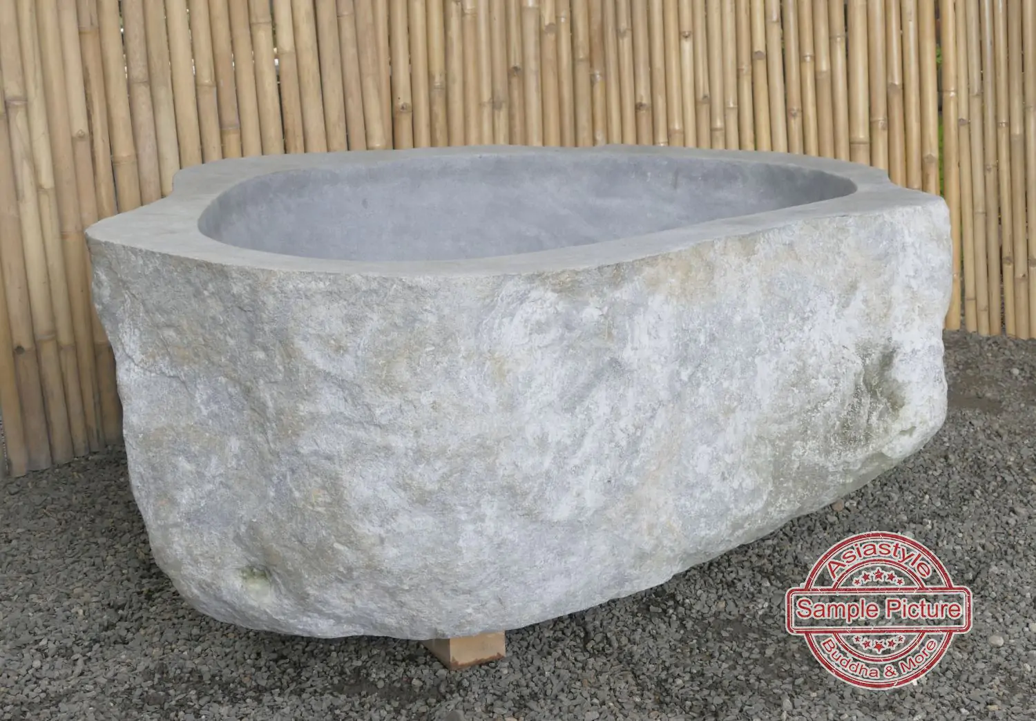  Product image 3 of the product “Riverstone basin, natural surface, polished inside. Dia approx 141-150cm Height 61-70cm ”